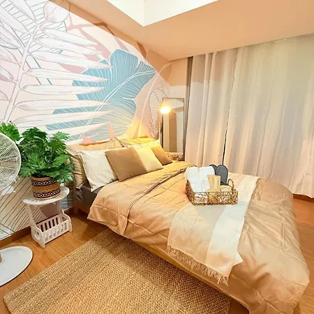 Scape By Aire Azure South Apartment